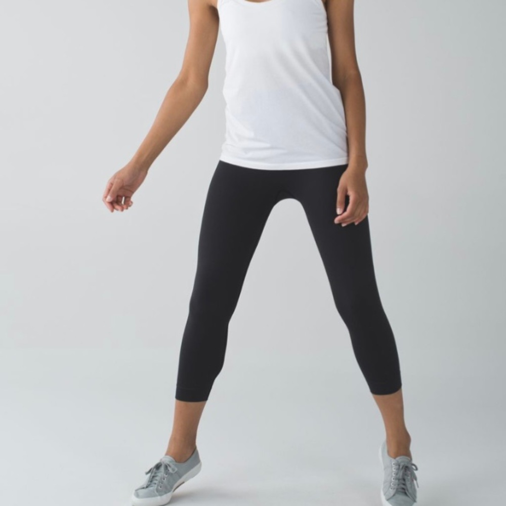 Lululemon Zone In Crop Black seamless leggings tights